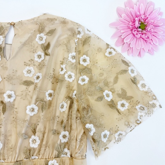 Baltic Born Arabella Embroidered Tulle Maxi Dress: Gold White Floral Event - Picture 11 of 16